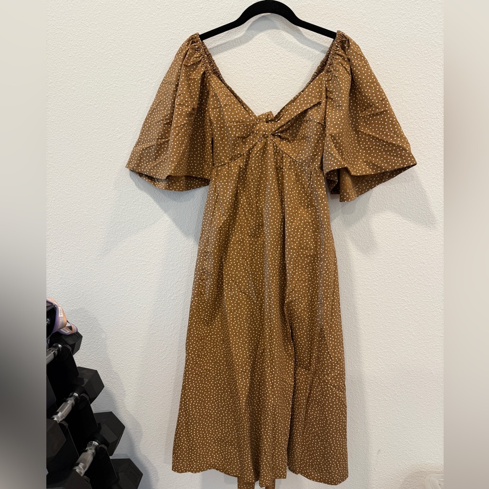 Abercrombie & Fitch Polka Dot Angel Sleeve Twist Front Tie back Brown Midi Dress - Picture 3 of 11